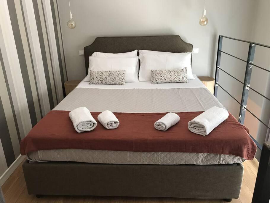 Dezza Loft Apartment มิลาน ภายนอก รูปภาพ